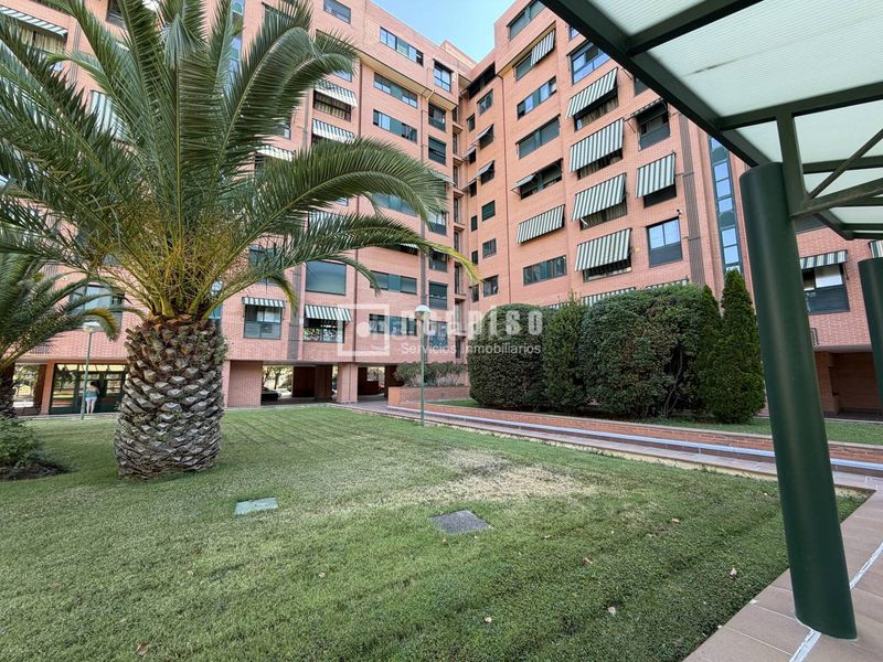 Foto ea2de1e0-f624-4013-ab94-f9bf9a821096. Flat with heating parking pool in Pueblo Nuevo Madrid