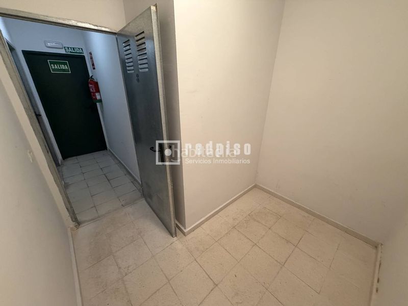 Foto f18c7a2b-e954-4eb3-b4cd-a1bc9ea9e9d0. Flat with heating parking pool in Pueblo Nuevo Madrid