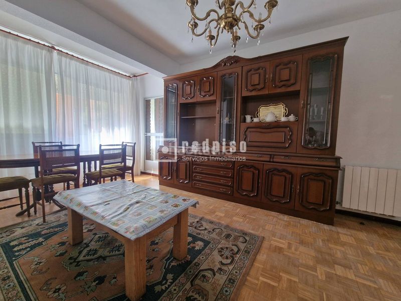 Foto afe4a4d4-aa8f-4a24-bc6a-feb2e47886bd. Piso en Pueblo Nuevo Madrid