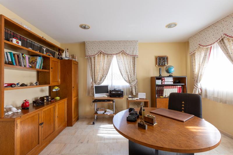 Foto 02eb9eef-9787-4a23-8075-6e02635b6aef. Chalet gran casa en Motril ciudad Motril