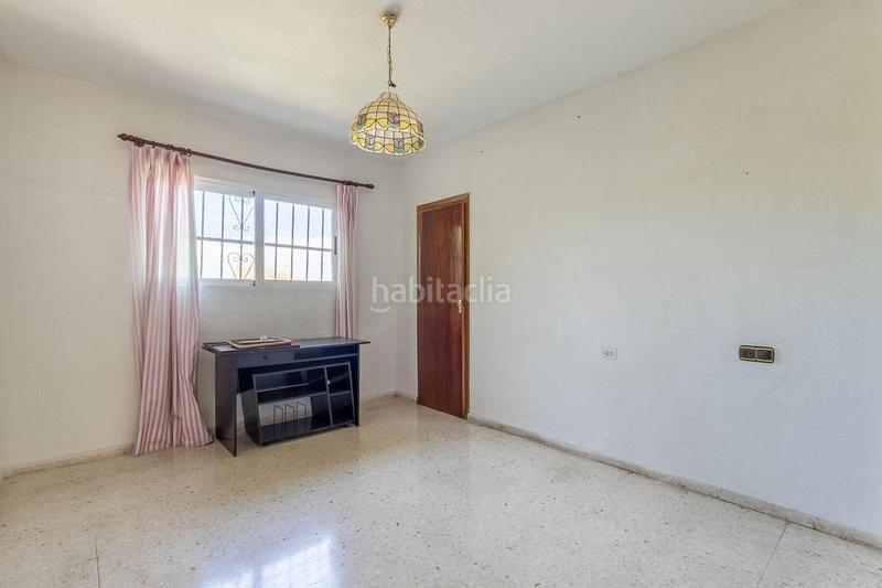 Foto 5103c609-9f4c-498b-bd3a-f6ee5aeffcd9. Chalet con parcheggio piscina in La Zubia Ciudad Zubia (La)