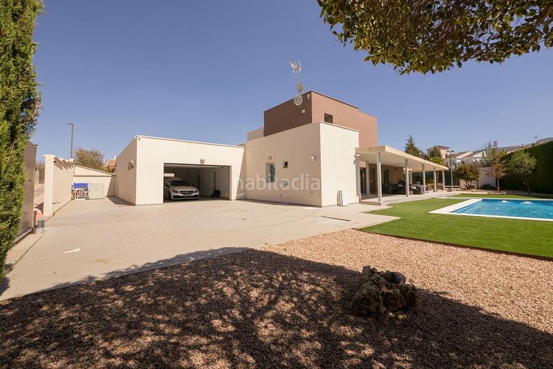 Foto 1b68137f-cfde-444c-b983-608c70645901. Chalet exclusivo chalet de diseño en Villa de Otura