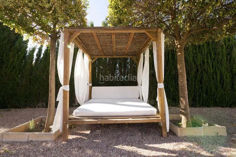 Foto a129f7c3-ff74-43a3-b426-57c9056bd622. Chalet exclusivo chalet de diseño en Villa de Otura