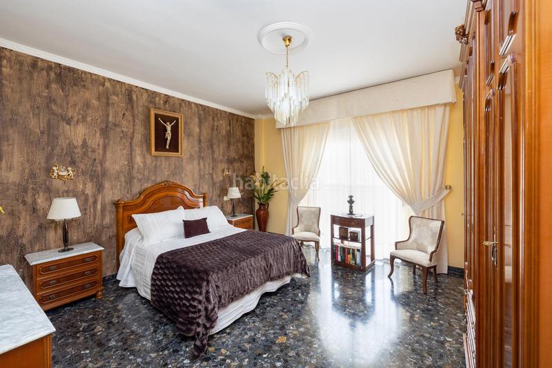 Foto f9e1c8e7-3f8d-4b9a-9ee2-bb5b423578d6. Casa amb calefacció aparcament a San Francisco - El Chorrillo Gabias (Las)