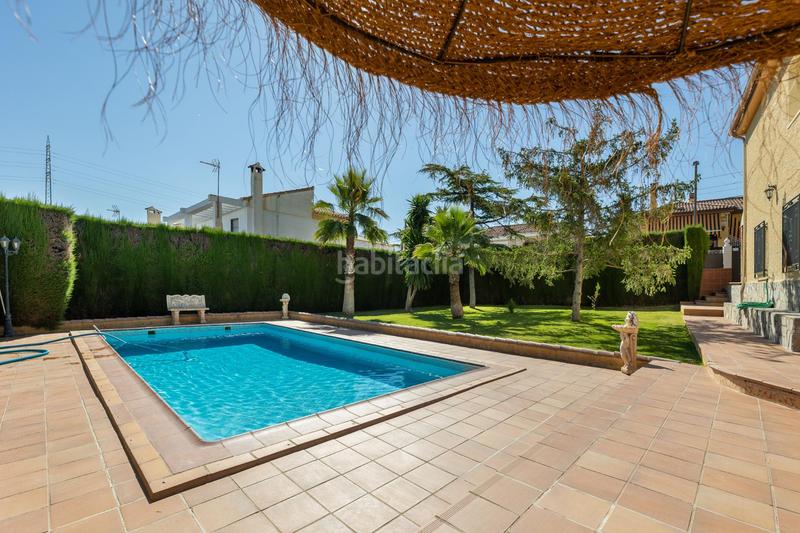 Foto 0b327218-859d-4fbc-b9ae-1e9e644efb4c. Chalet avec parking piscine dans Villa de Otura