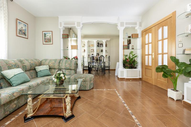 Foto 7f9b84a0-551d-4de8-830a-8b2ad16fb72d. Chalet avec parking piscine dans Villa de Otura