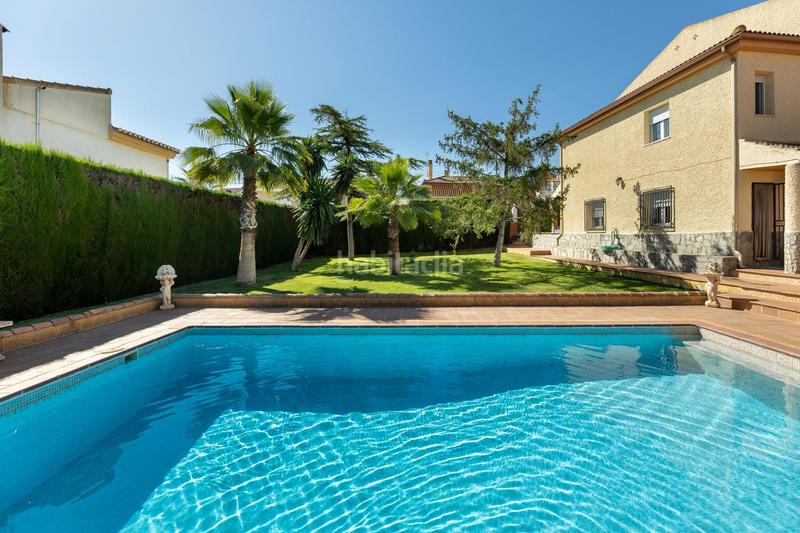 Foto d302fdb7-ada3-47ca-9835-80401f694a30. Chalet avec parking piscine dans Villa de Otura