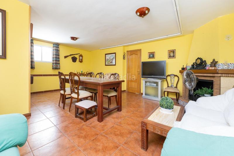 Foto e2ca363b-8181-494f-b987-985d0e740ec7. Haus mit parking in Maracena