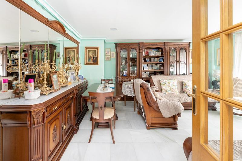 Foto ebeeae75-394b-429c-a658-58763037387d. Haus mit parking in Maracena