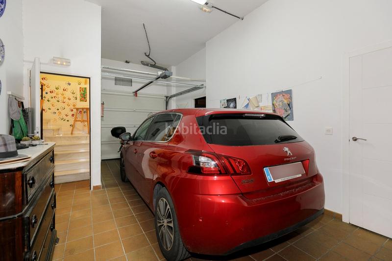 Foto d9e62ae6-0b43-4df3-ada4-2e7a0750da60. House with heating parking pool in Crta. De la Sierra Granada