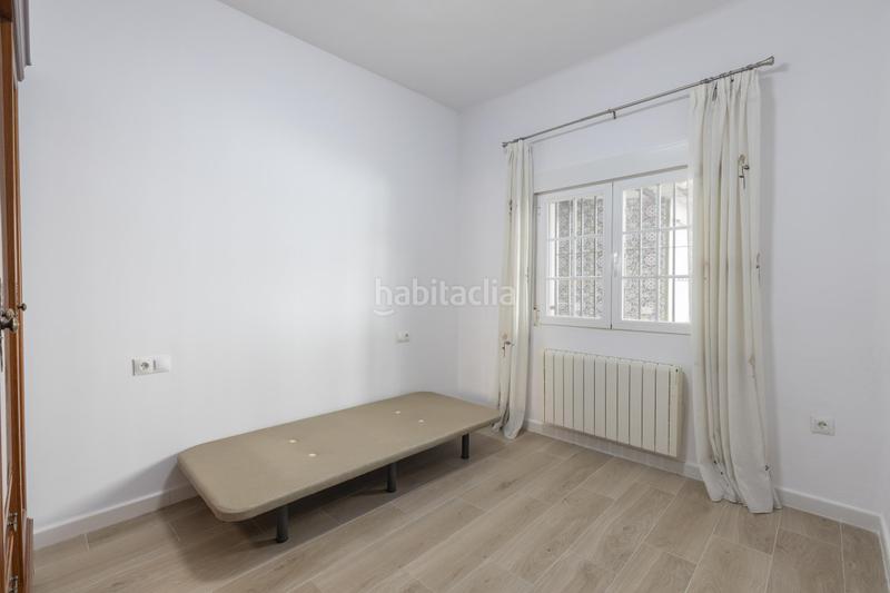 Foto 0bb2d7e4-c3f8-4639-be0e-5c4ab4d7b057. Casa adosada casa reformada en planta baja en La Zubia Ciudad Zubia (La)