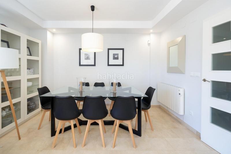 Foto a766252a-3482-4bda-9389-0f47cd703b28. Casa adossada amb calefacció aparcament piscina a Gabias (Las)