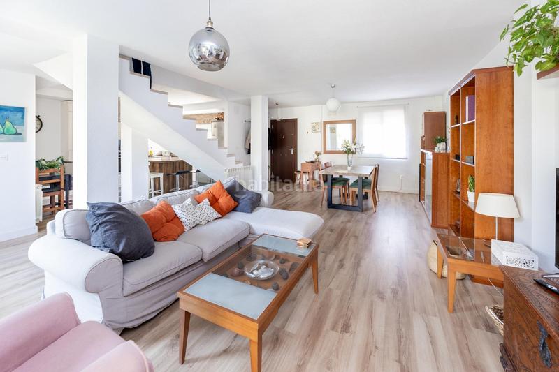 Foto 362b5aad-fa77-49ab-9af9-dae44899b2d2. Casa adossada amb calefacció a Villa de Otura