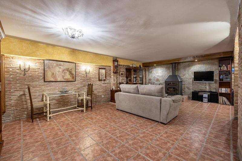 Foto 7f2033a1-9b96-4612-8876-67f053680285. Maison avec chauffage parking dans San Ildefonso Granada