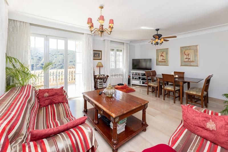 Foto 3a166bf7-db69-4e73-ac69-7e1dbfce59e2. Casa amb calefacció aparcament piscina a Crta. De la Sierra Granada