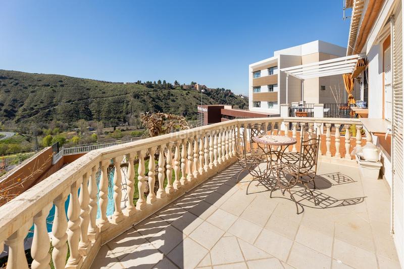 Foto a467c3a6-cc9d-4b93-95bf-5b92196fc0d9. Casa amb calefacció aparcament piscina a Crta. De la Sierra Granada