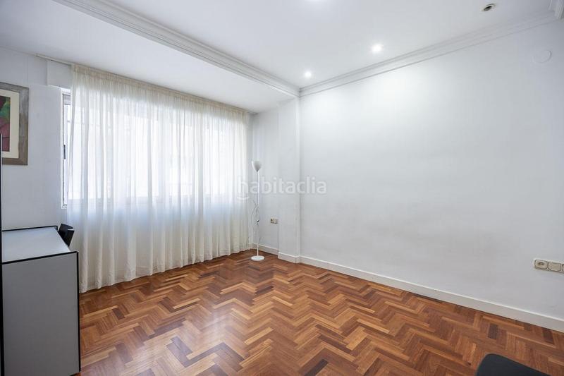 Foto 4faeb072-7e1f-4d4e-898f-6fabc4d827fc. Pis amb calefacció a Pajaritos Granada