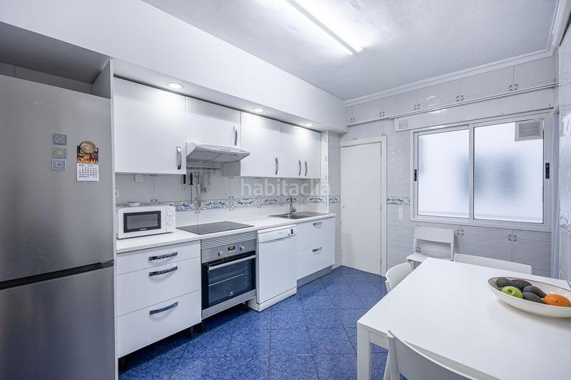 Foto 6eda7c3c-89cc-48f4-a66c-e7cb5003bfd4. Pis amb calefacció a Pajaritos Granada