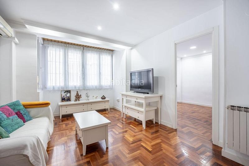 Foto bde89a8f-9006-417c-ac09-44a58397e74c. Pis amb calefacció a Pajaritos Granada