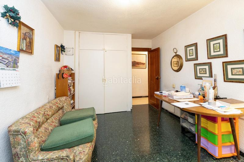 Foto 30bf8327-8d4e-4c34-9430-94f66c1595f7. Appartement dans calle sos del rey catolico 9 dans Cervantes Granada