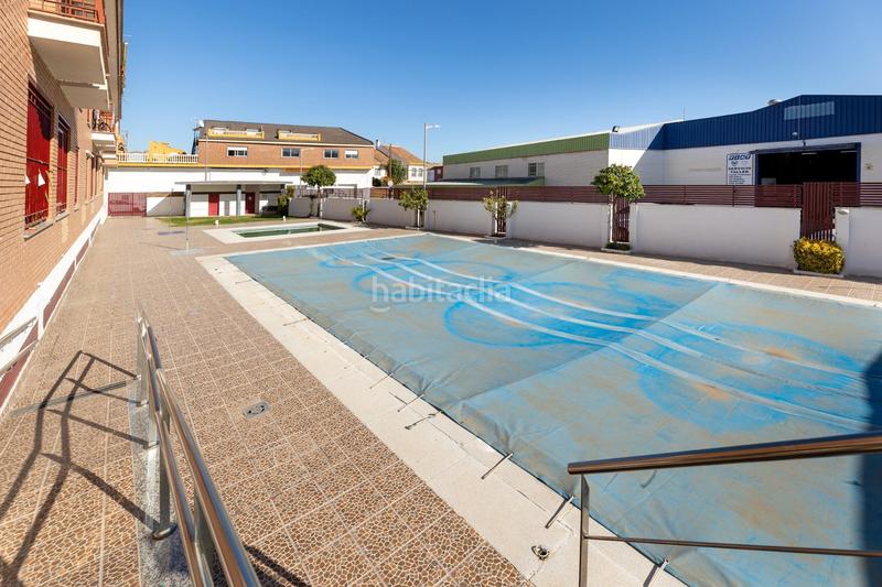 Foto 5d2f6715-16e0-48d6-97e6-3fc4f2499731. Piso  con piscina comunitaria! en San Cayetano Churriana de la Vega