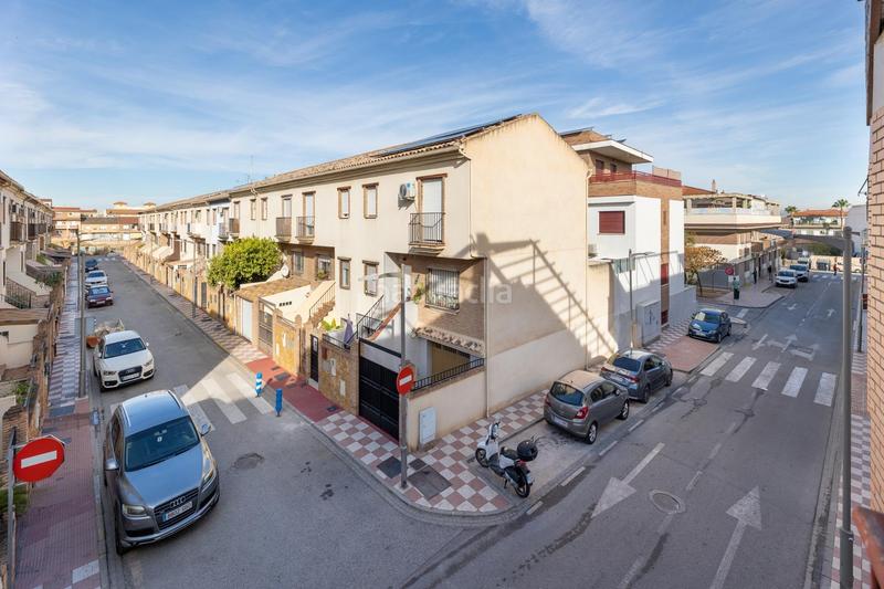 Foto a2c45f3b-c667-4a59-a2da-f6820e6437f7. Piso  con piscina comunitaria! en San Cayetano Churriana de la Vega