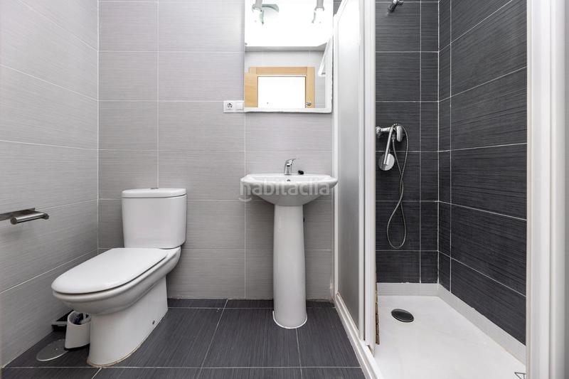 Foto 2a5a86b0-7f4f-4131-98cd-acc121853c25. Pis amb calefacció aparcament a Barrio de Zaidín Granada