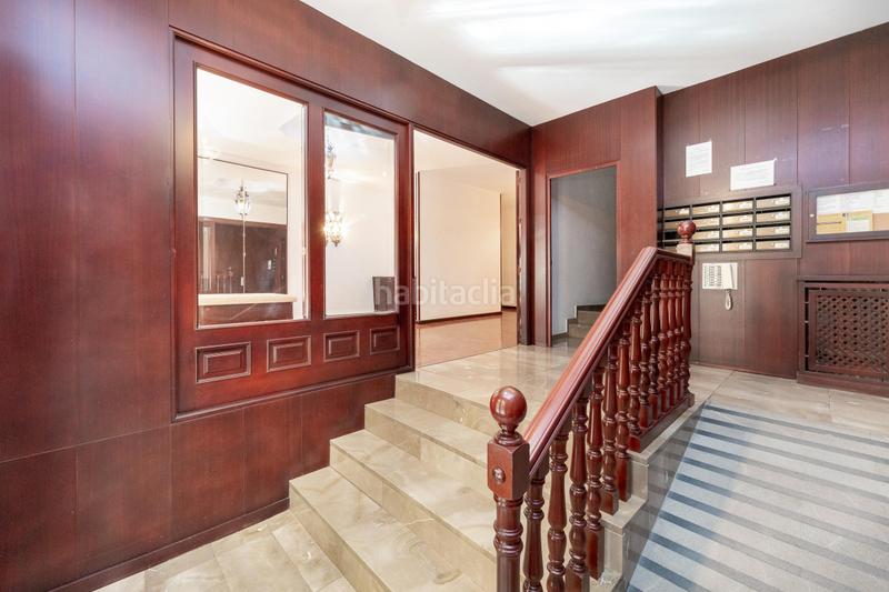 Foto 09c338b1-f320-4c3e-9605-f8642f2aa8e2. Flat in avenida divina pastora 7 bloque 2 7 in San Ildefonso Granada