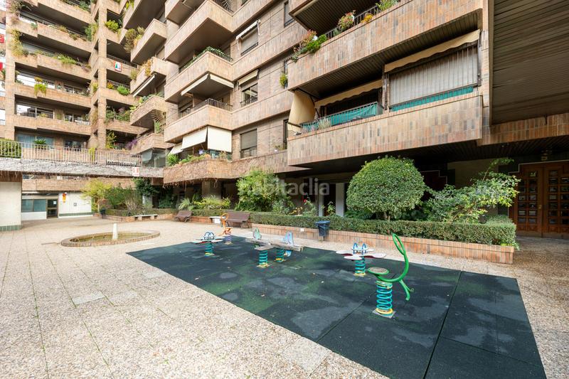 Foto 313d30be-6a63-4736-85f7-582598816866. Flat in avenida divina pastora 7 bloque 2 7 in San Ildefonso Granada