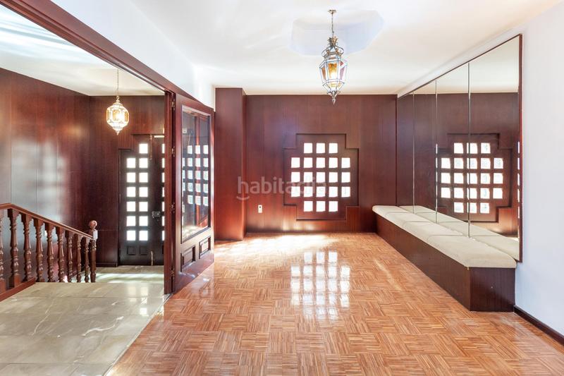 Foto 70b26169-4e1a-4c52-9d31-547c3d9a5fa5. Flat in avenida divina pastora 7 bloque 2 7 in San Ildefonso Granada