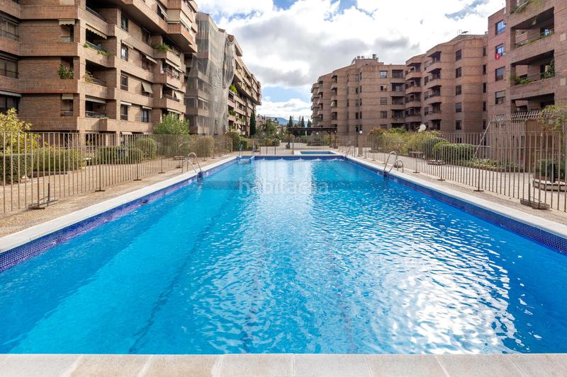 Foto d505d47f-e9a6-4899-a988-a7932891a052. Flat in avenida divina pastora 7 bloque 2 7 in San Ildefonso Granada