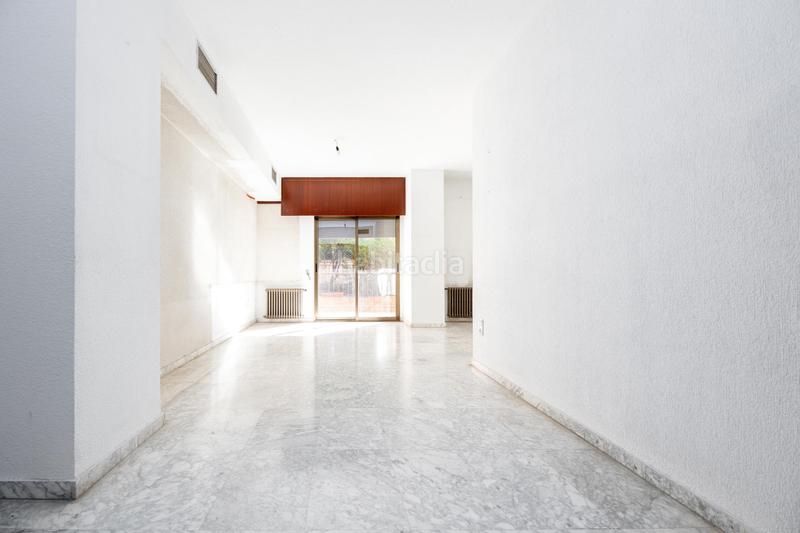 Foto dd31a105-3ea3-4ad9-bda0-7dd1cc1202e7. Flat in avenida divina pastora 7 bloque 2 7 in San Ildefonso Granada