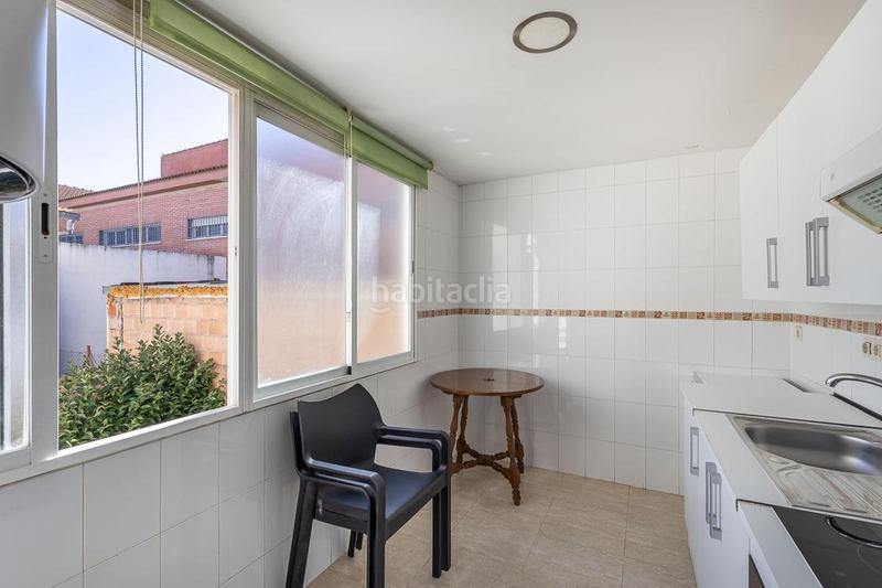 Foto 2da75c21-8fe8-4cb2-b90a-573b95e6f1de. Casa adosada adosado con dos viviendas independientes ideal para vivir o invertir! en Armilla