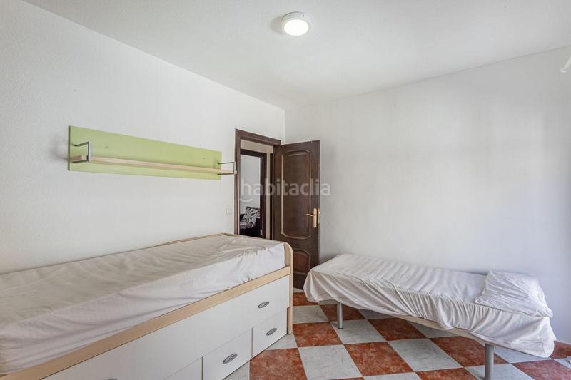 Foto 5d88c6f1-6802-4091-822b-21b2f6a26c69. Casa adosada adosado con dos viviendas independientes ideal para vivir o invertir! en Armilla