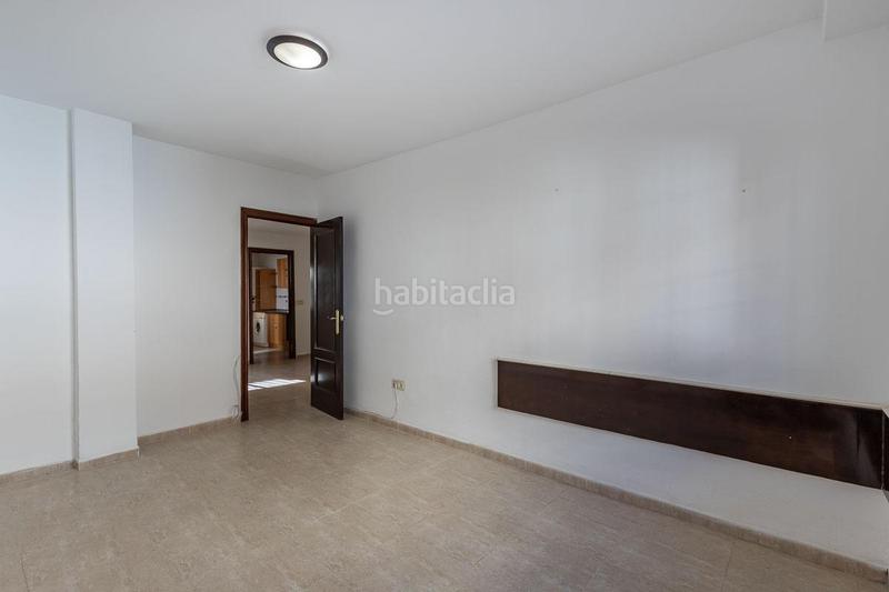 Foto f5472ba6-c080-464b-92c6-4aaf0dfcf3f0. Casa adosada adosado con dos viviendas independientes ideal para vivir o invertir! en Armilla