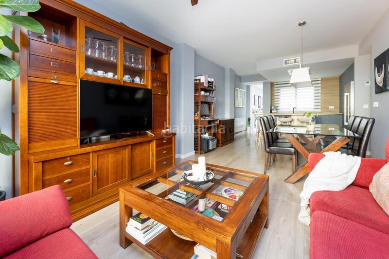 Foto 3a1ba3ee-dd30-4b4a-94c9-72bfa7eccdc9. Etagenwohnung mit heizung parking in Camino de Ronda Granada