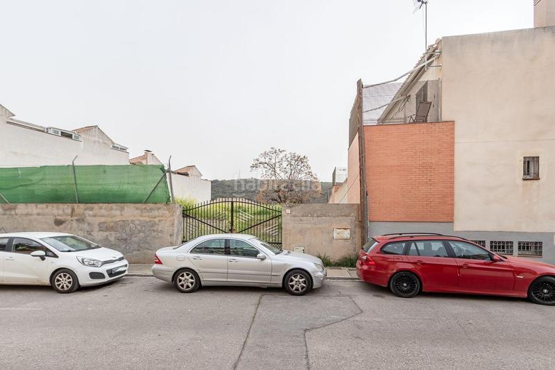 Foto e51423c3-cc8c-4d35-902b-c0afb852365d. Terreno residenziale in Crta. De la Sierra Granada