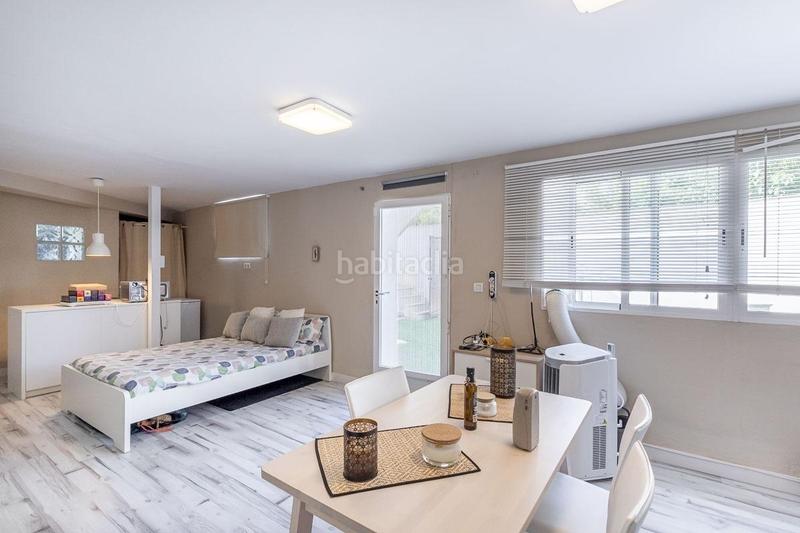 Foto d7f5099d-ae88-40c3-838a-c5edf2616b22. Semi detached house with pool in Cenes de la Vega