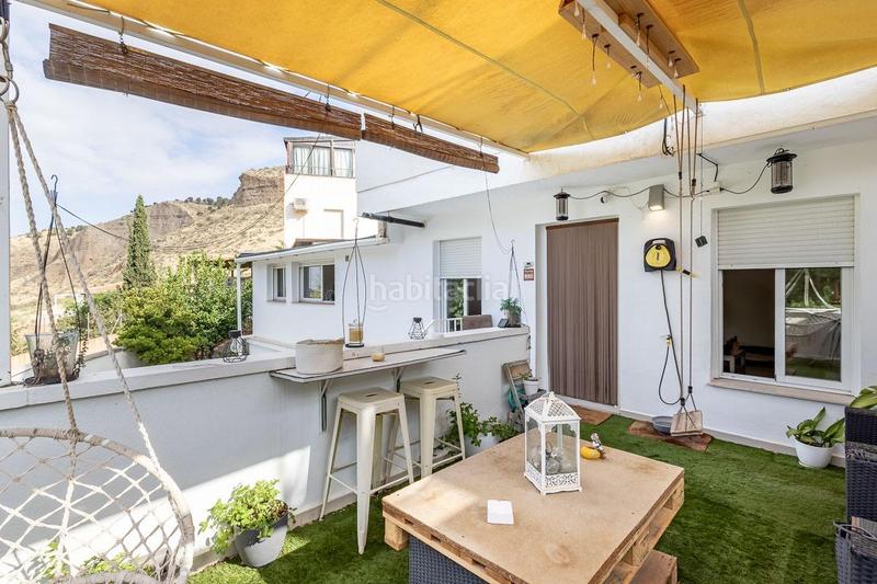 Foto d7f87c17-e50f-4b38-8358-8c19be543a1d. Semi detached house with pool in Cenes de la Vega