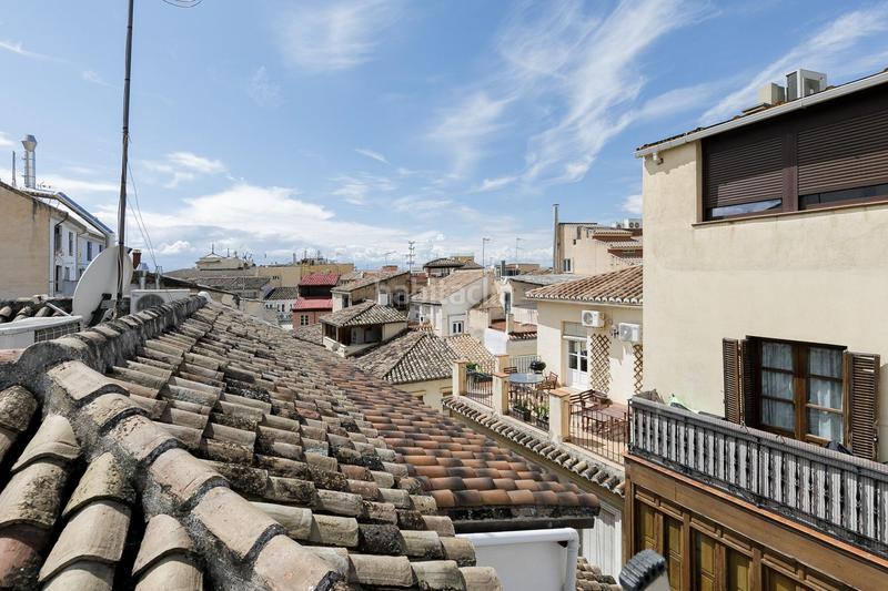 Foto 0594b031-1ea2-4060-accd-eeba510ae377. Àtic a Centro - Sagrario Granada