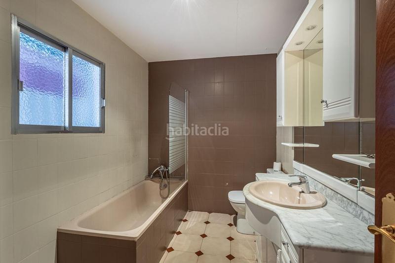 Foto 0106e5ee-cc6a-4f21-8eca-899db2a4c691. Casa adossada amb calefacció a San Francisco Javier Granada