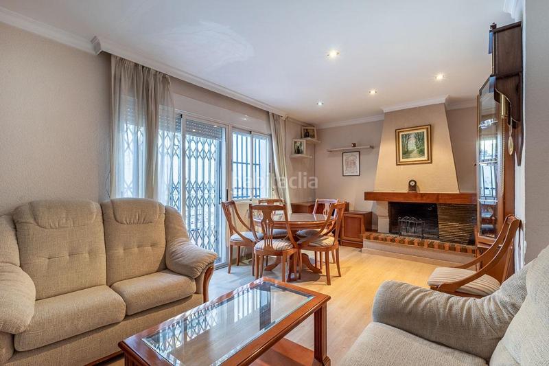 Foto 04423d29-8a65-4498-8bb9-17d10f0a4bd1. Casa adossada amb calefacció a San Francisco Javier Granada