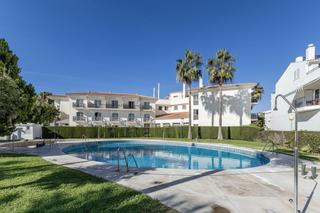 Pis  Calle telemaco. Piso en calahonda urbanizacin la perla