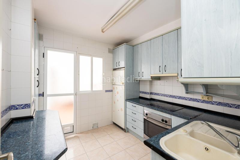 Foto 591fd34d-1b24-456a-803c-fa26fdae7280. Semi detached house with parking in Huétor Vega