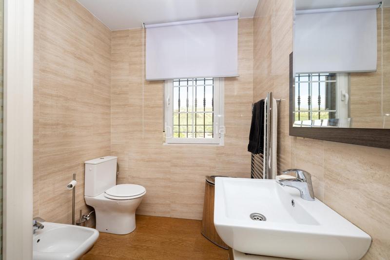 Foto 2027ca8a-47cb-443c-a34b-419d83abcab3. Casa adossada amb aparcament piscina a Pulianas