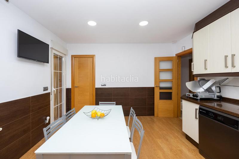 Foto 2b57cf25-3649-4fa5-b186-13373715d618. Casa adossada amb aparcament piscina a Pulianas