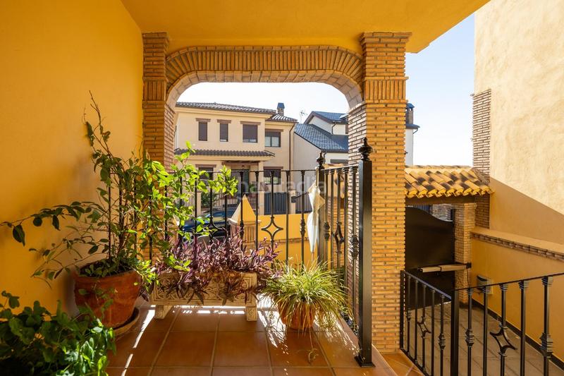 Foto 8f100d64-69ac-4925-8f39-84e3db868c6a. Casa adossada amb aparcament piscina a Pulianas