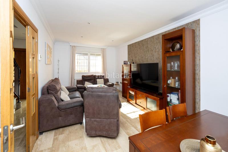 Foto c9b95e99-ae7e-400c-b463-2febd3c2b0ef. Casa adossada amb aparcament piscina a Pulianas