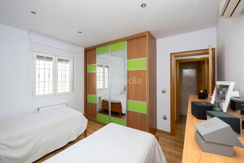 Foto f9e5465f-bae0-4640-88dd-3373db10357c. Casa adossada amb aparcament piscina a Pulianas