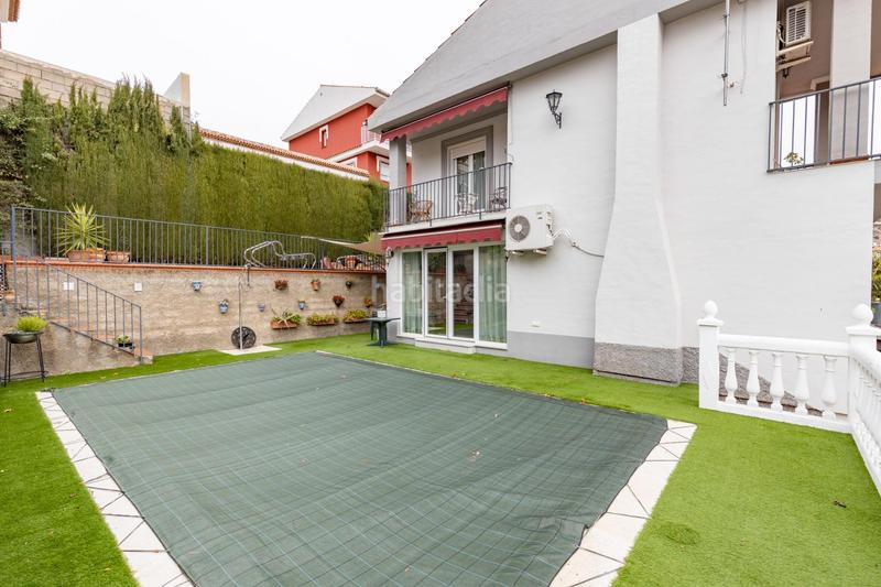 Foto 9454b408-d2d3-441c-b39d-b1ab2bc87069. Casa en magnolios 8 chalets con piscina y zonas verdes en los pinillos en Pinos Genil